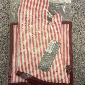 Martha Stewart Pot Holder and Oven Mitt
